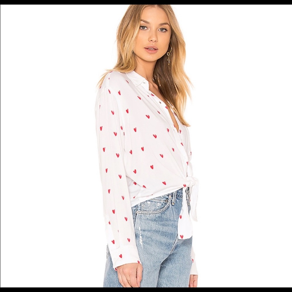 Blouse. - Picture 2 of 6
